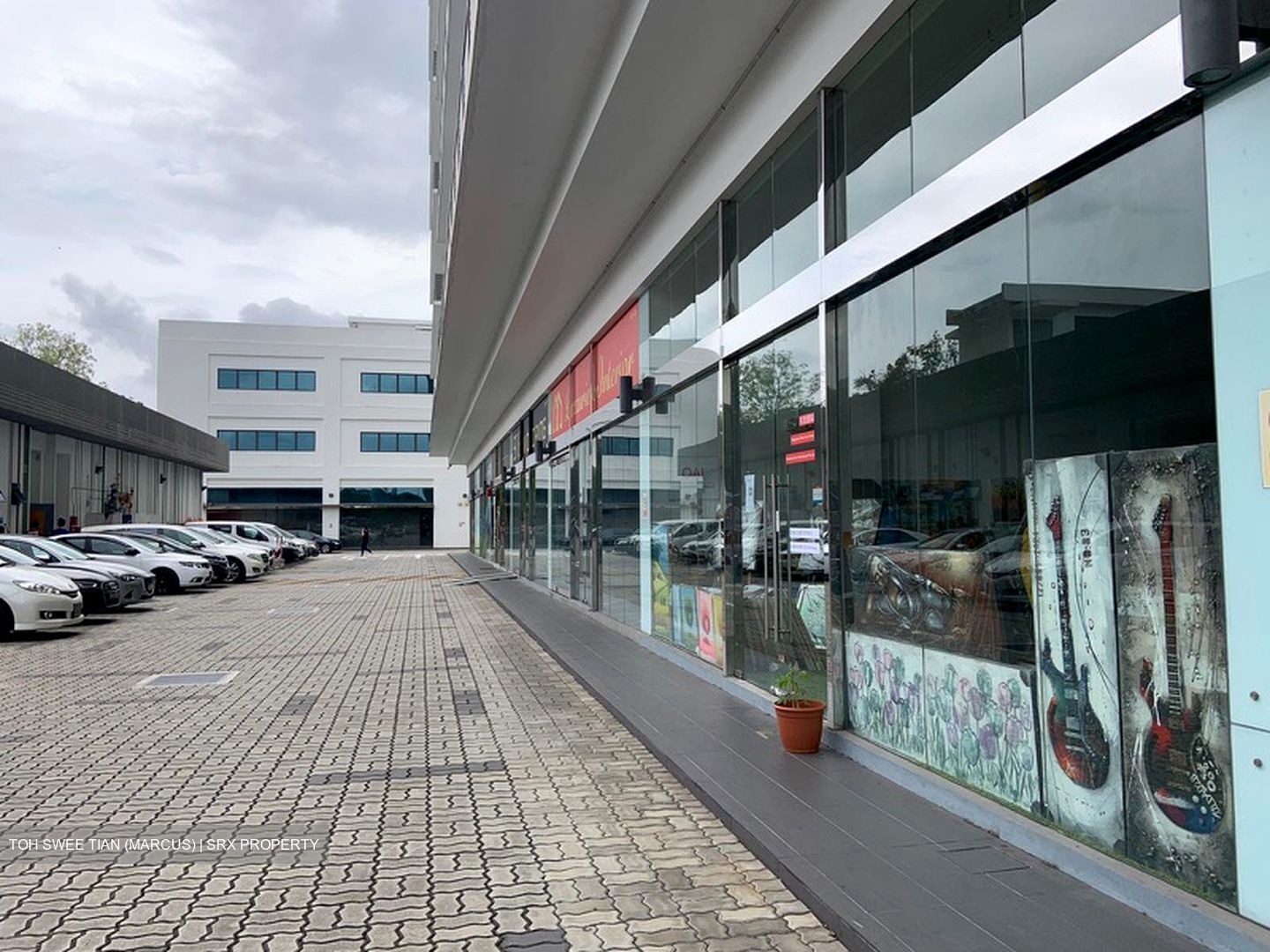 link@amk (D20), Warehouse #597596591